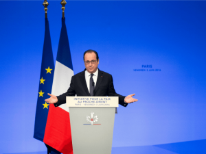 French President Francois Hollande at 'peace' cpnference