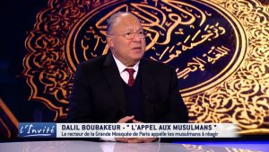 Dalil Boubakeur, rector of the Grand Mosque of Paris, last year called for the conversion of churches into mosques and asked to "double" the number of mosques in France